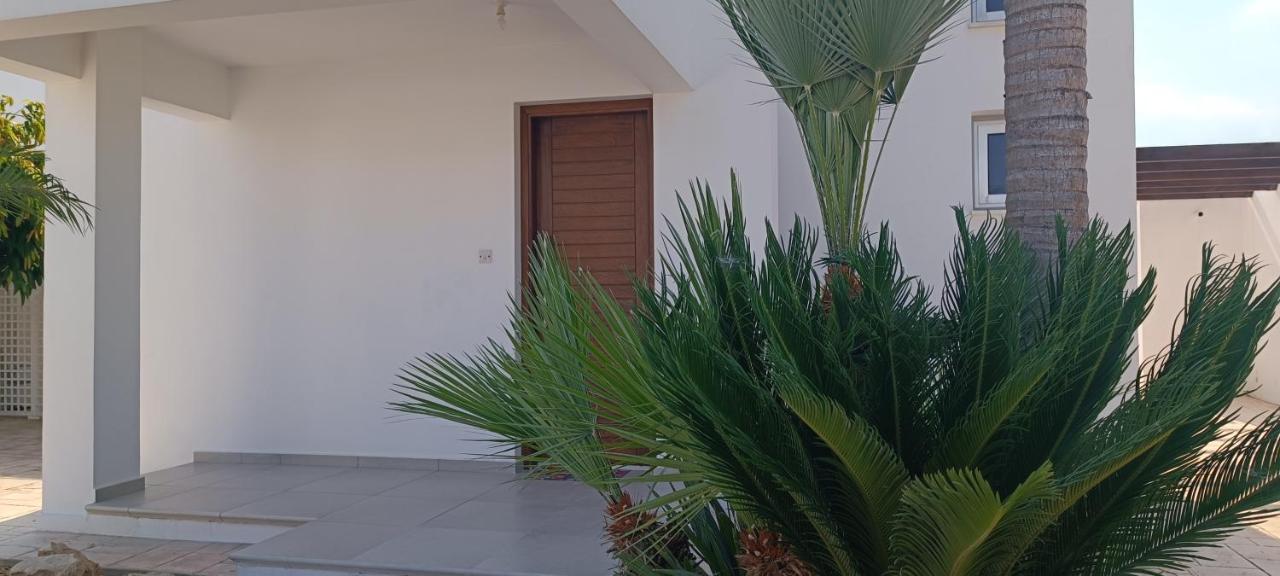 Colonial Villa 32 Περβόλια Εξωτερικό φωτογραφία